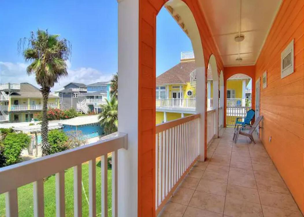 7 Bedroom Home Steps To The Beach With 4 Patios And Pool! Sleeps 20 Port Aransas Exteriér fotografie