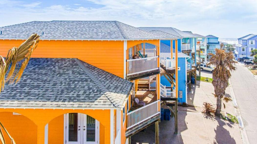 7 Bedroom Home Steps To The Beach With 4 Patios And Pool! Sleeps 20 Port Aransas Exteriér fotografie