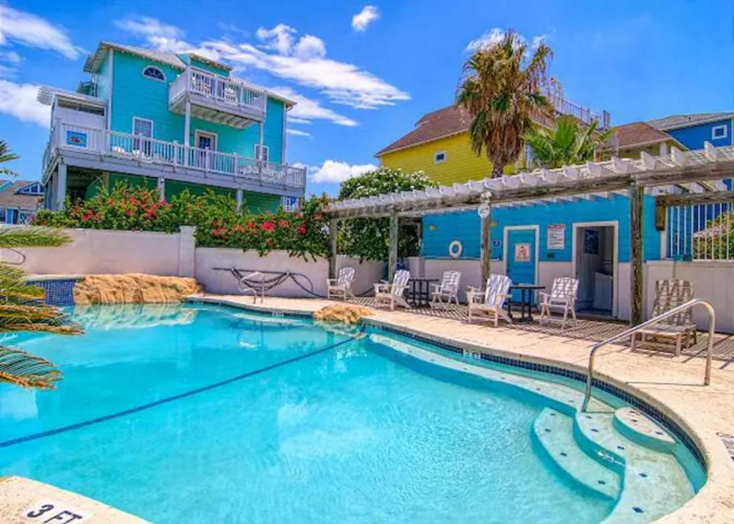 7 Bedroom Home Steps To The Beach With 4 Patios And Pool! Sleeps 20 Port Aransas Exteriér fotografie