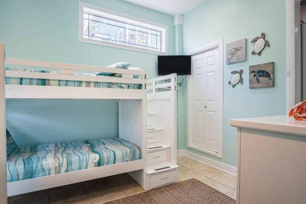 7 Bedroom Home Steps To The Beach With 4 Patios And Pool! Sleeps 20 Port Aransas Exteriér fotografie