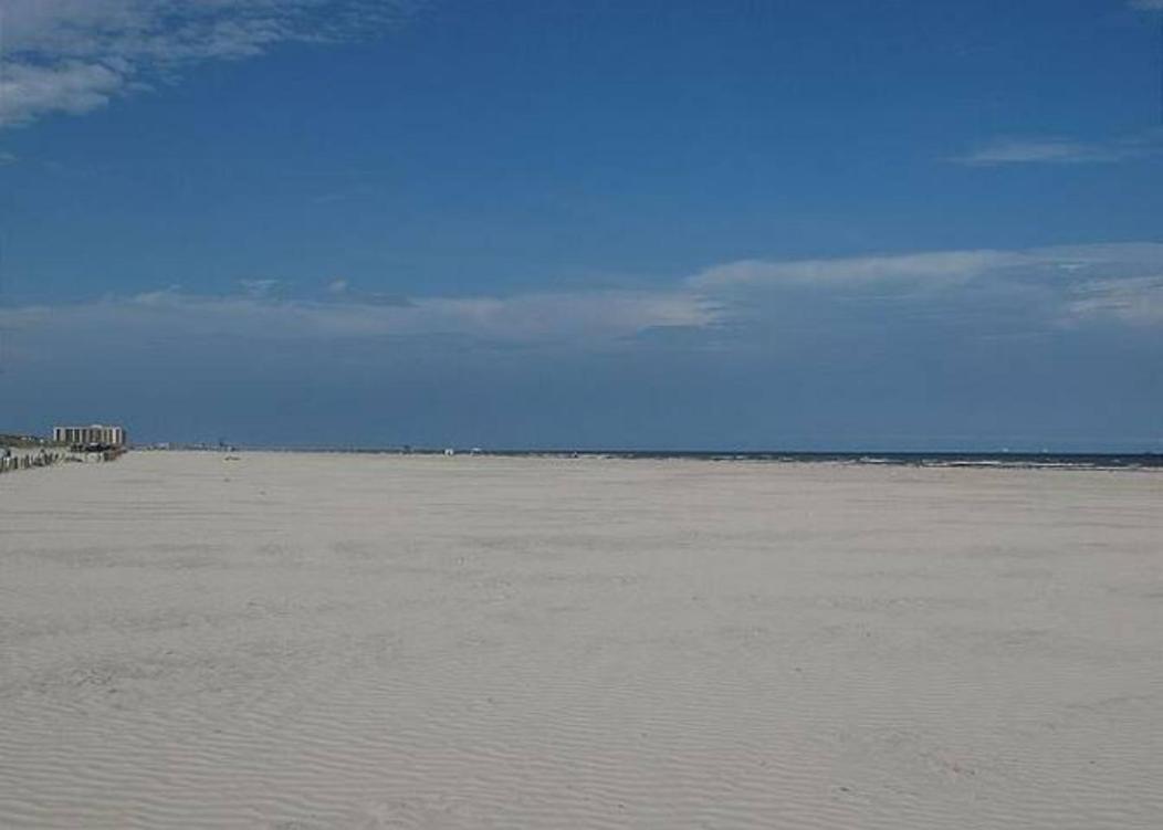 7 Bedroom Home Steps To The Beach With 4 Patios And Pool! Sleeps 20 Port Aransas Exteriér fotografie